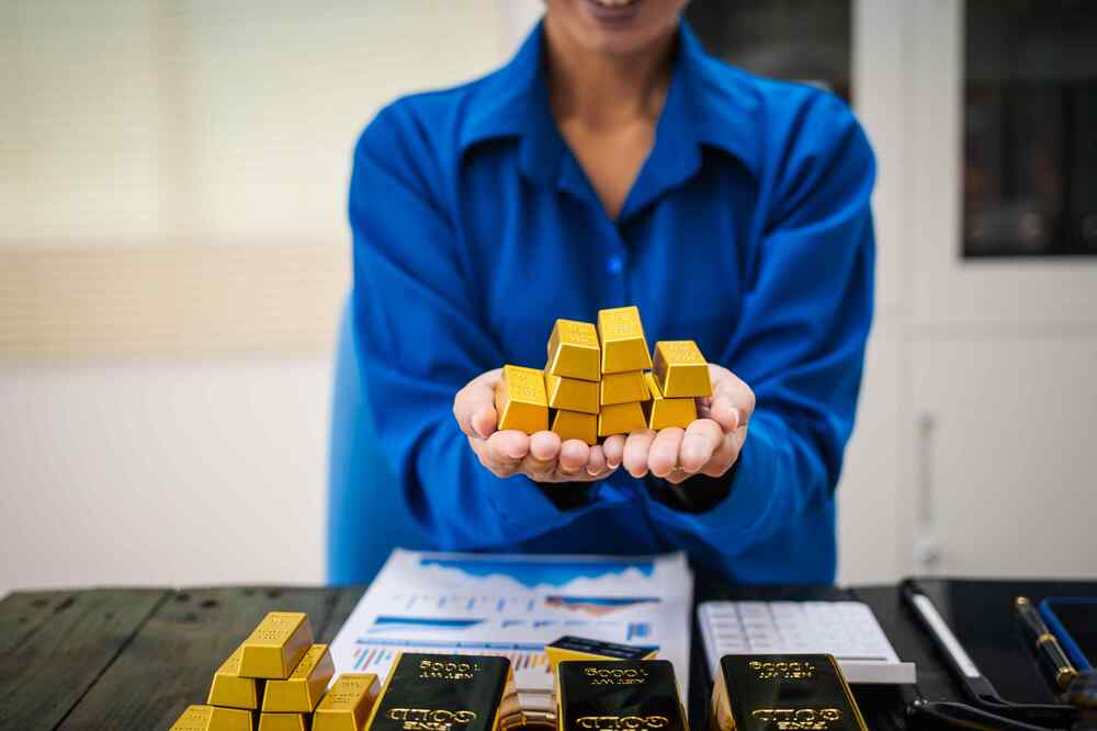 The Environmental Benefits of Selling and Recycling Jewelry